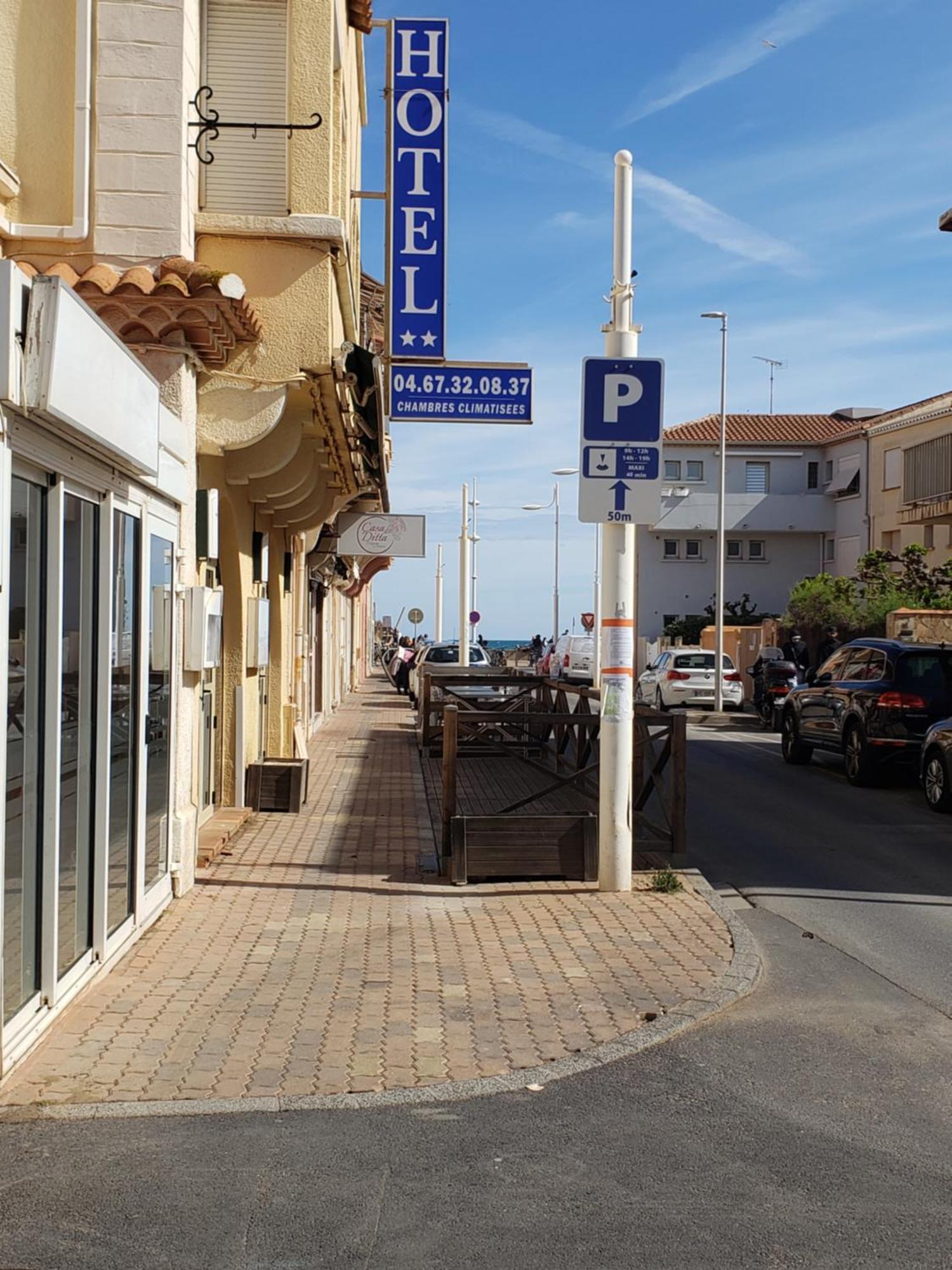 Hotel De La Valras-Plage