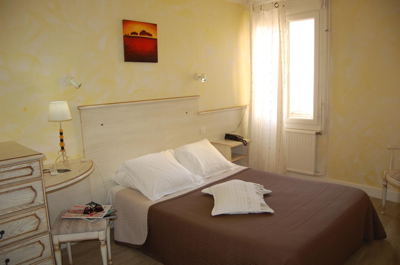 De La Hotel